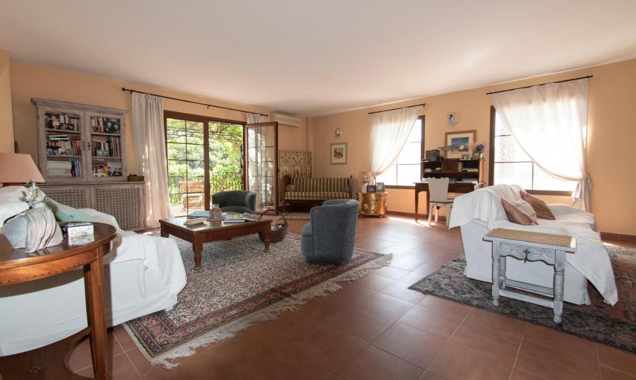Hotel Cortijo De Salia Alcaucín Екстериор снимка