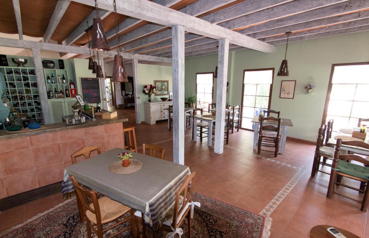 Hotel Cortijo De Salia Alcaucín Екстериор снимка