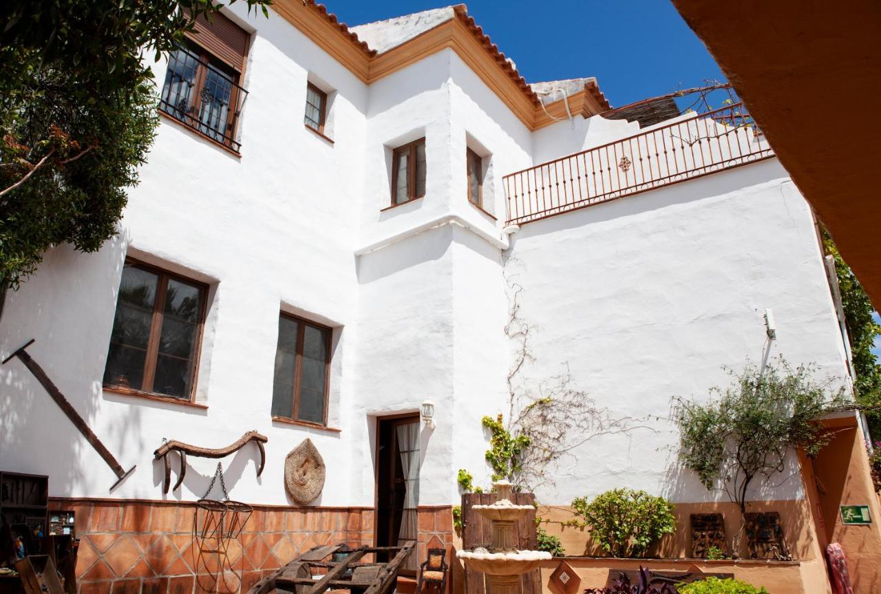 Hotel Cortijo De Salia Alcaucín Екстериор снимка