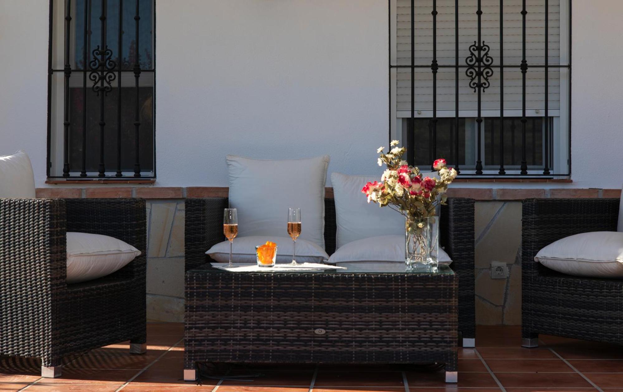 Hotel Cortijo De Salia Alcaucín Стая снимка