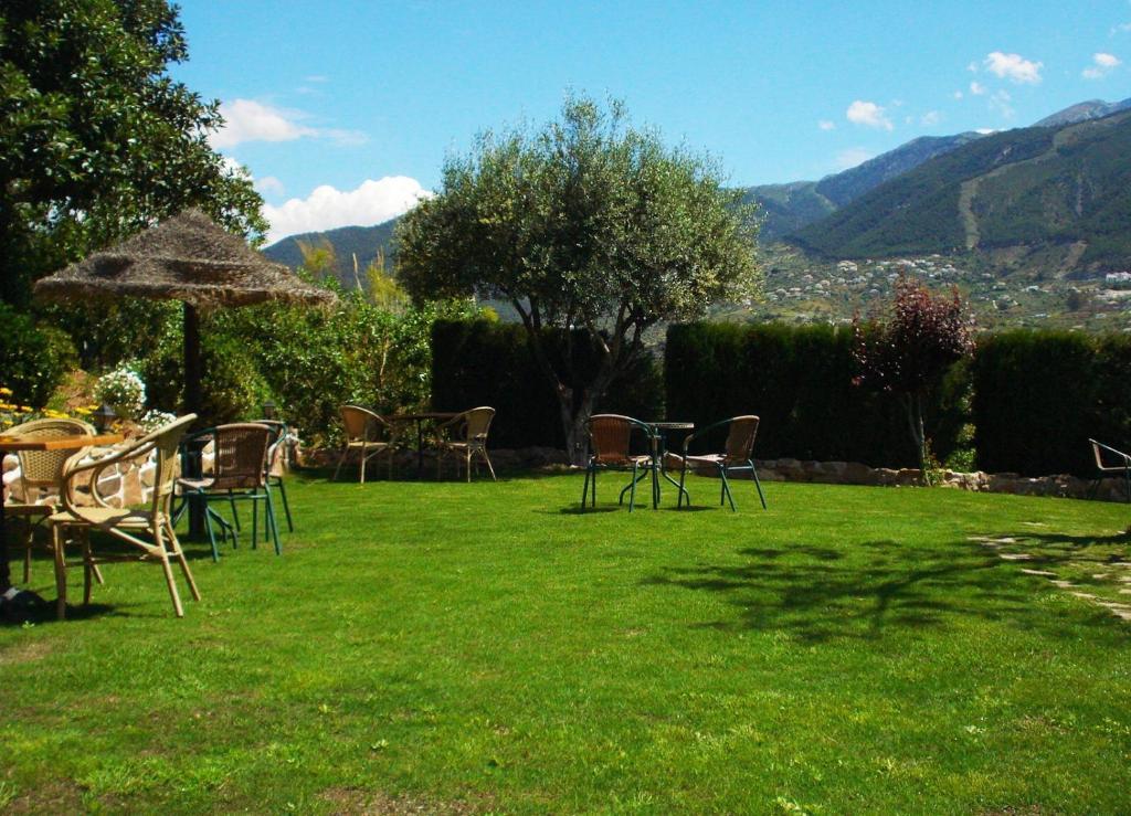 Hotel Cortijo De Salia Alcaucín Екстериор снимка